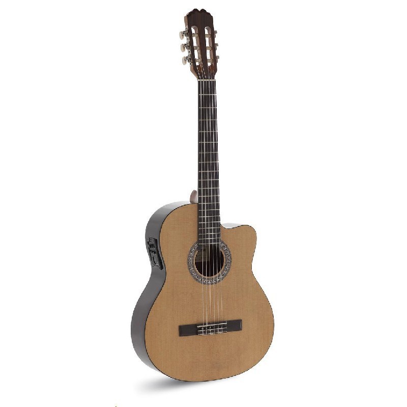 guitare-classique-admira-sara-elect