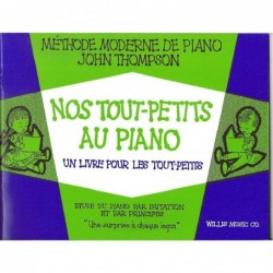 nos-tout-petits-au-piano-thomp